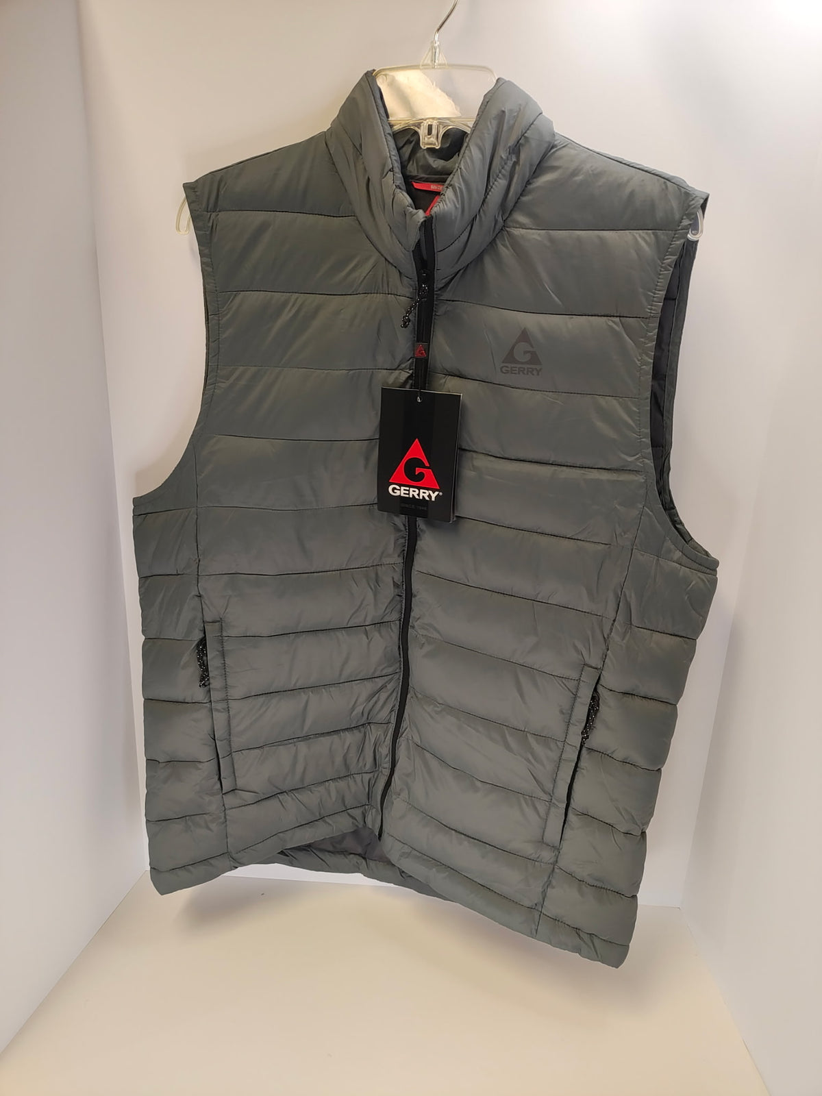 Gerry Men’s Gray Lightweight Quilted Puffer Vest – New With Tags